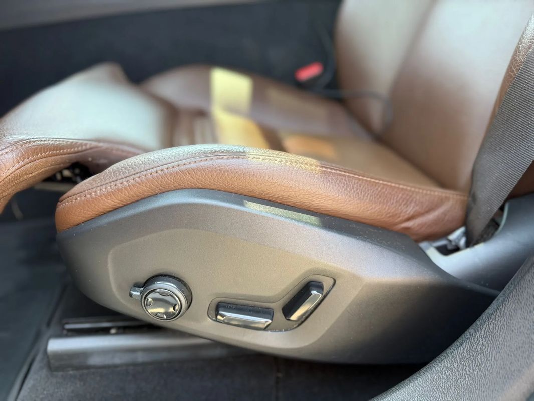 Volvo XC 60 T5 AWD Inscription - 34