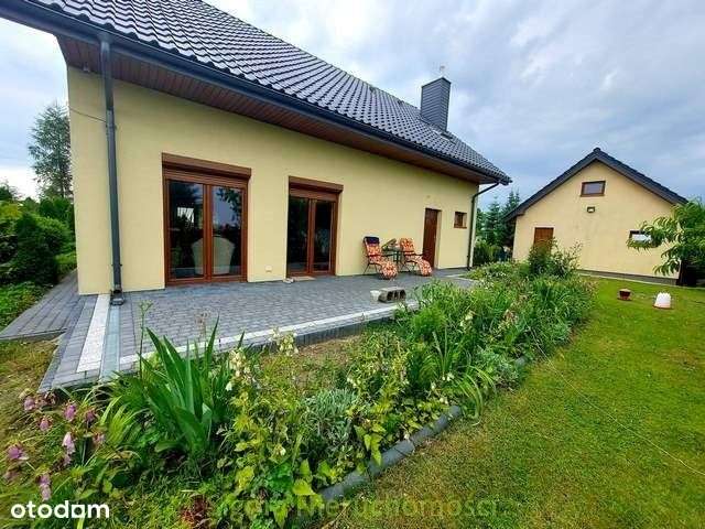 Dom, 128 m², Piątek-4