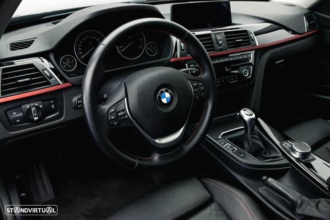 BMW 318 d Line Sport - 17