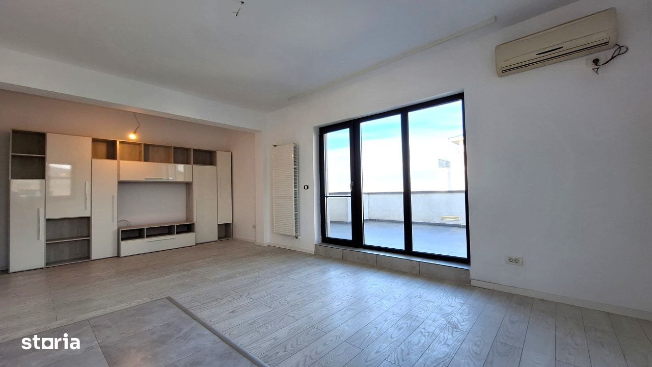 Apartament 3 camere Sos. Alexandriei / terasa 56 mp / 750 EUR + TVA