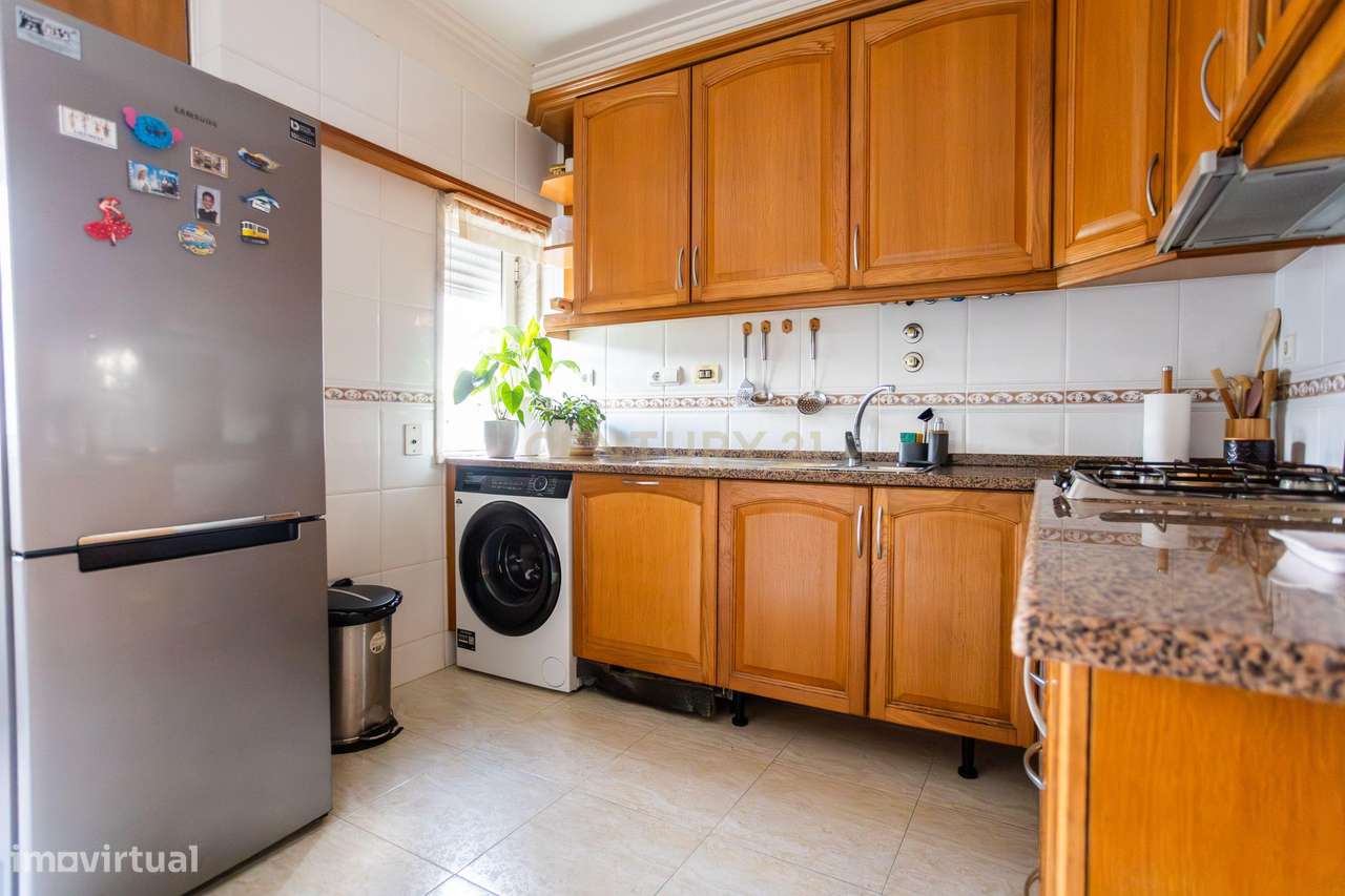 Apartamento T2+1 Duplex com elevador-25