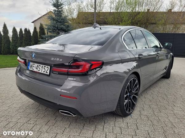 BMW Seria 5 545e xDrive Luxury Line sport - 6