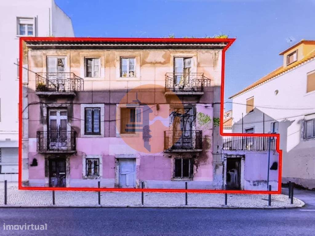 PREDIO INTEIRO PARA VENDA - 3 PISOS PARA APARTAMENTOS - EM BENFICA ... - Grande imagem: 2/6