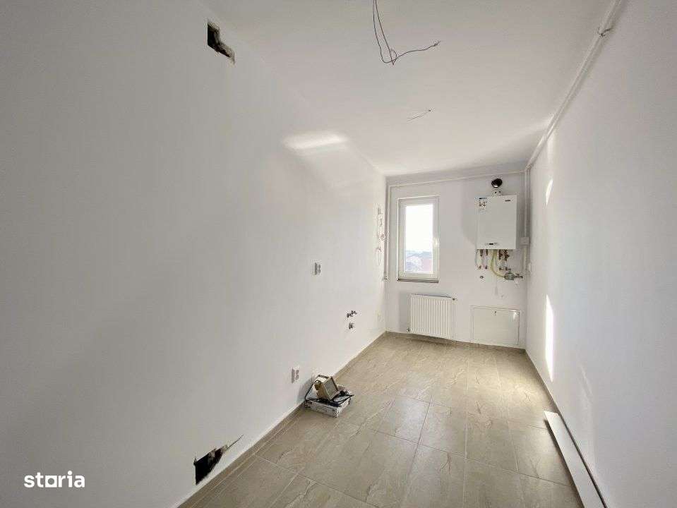 Apartament 2 camere decomandate, balcon, garaj, strada Abatorului - Imagine principală: 3/4
