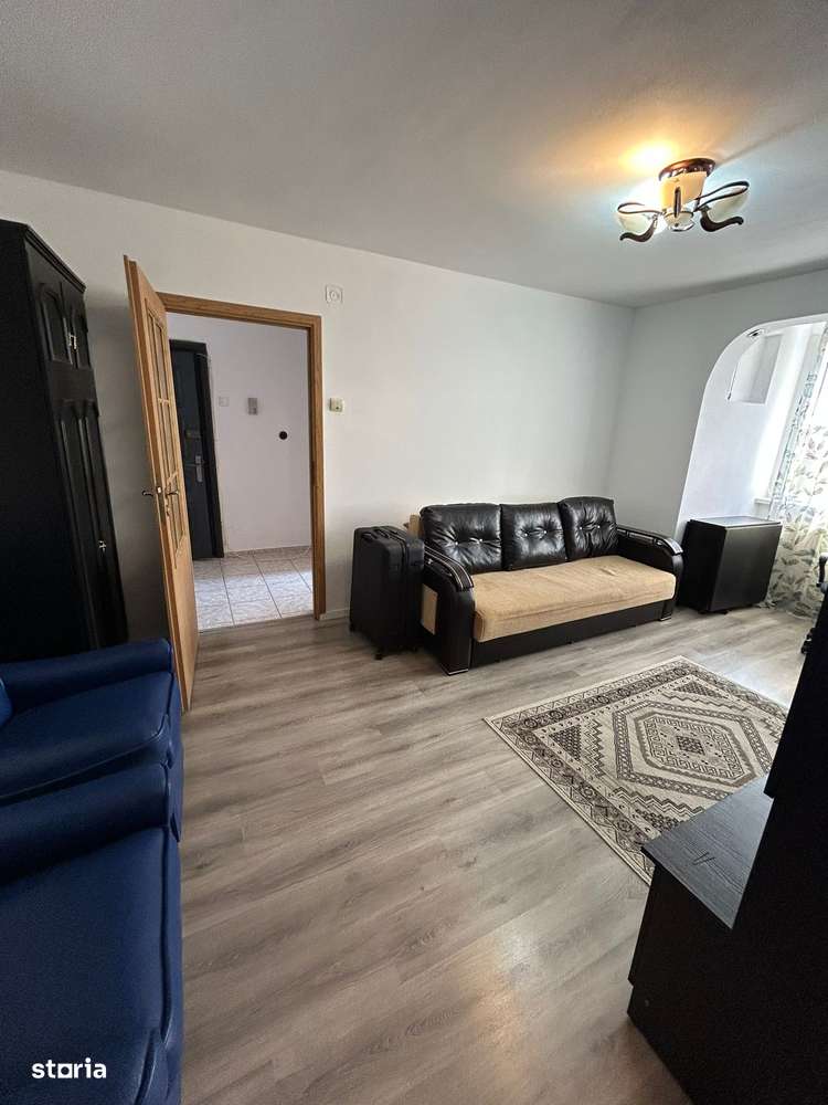 De inchiriat 2 camere,zona spitalului Nou,Pret 1300 lei|luna - Imagine principală: 4/8