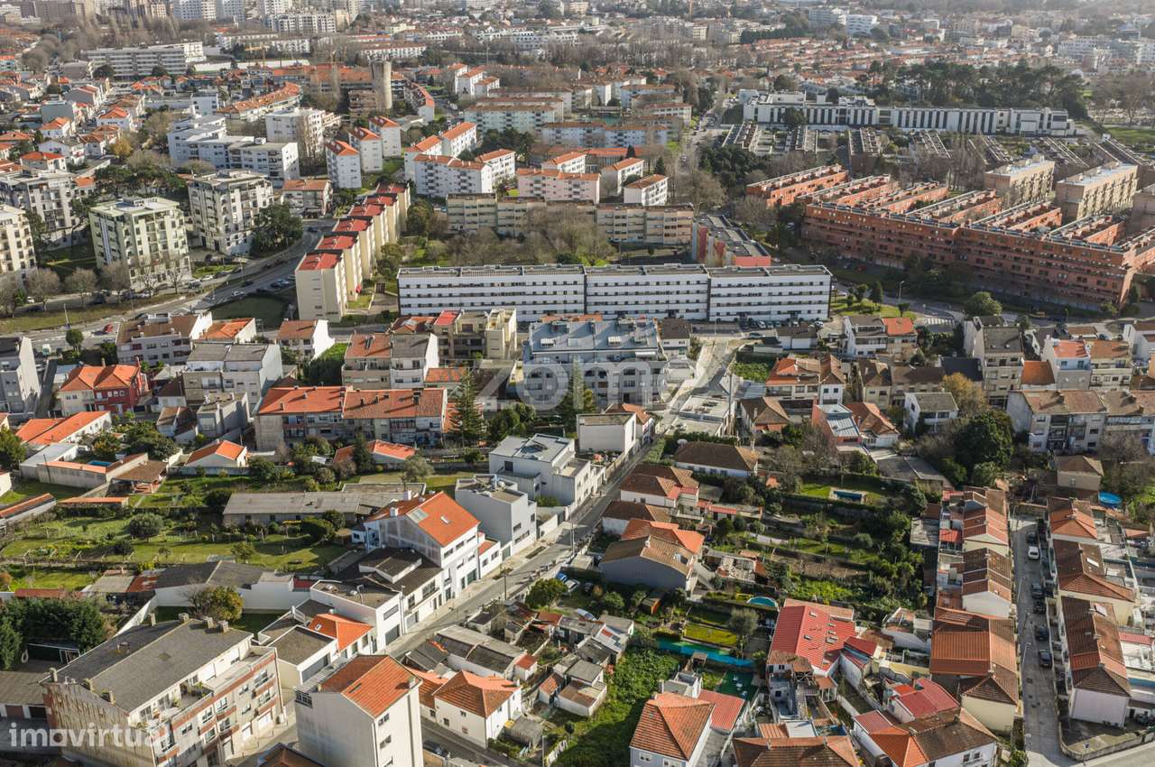 Apartamento T0 convertido num T1 - Aldoar - Nevogilde - Foz do Douro - Grande imagem: 5/24