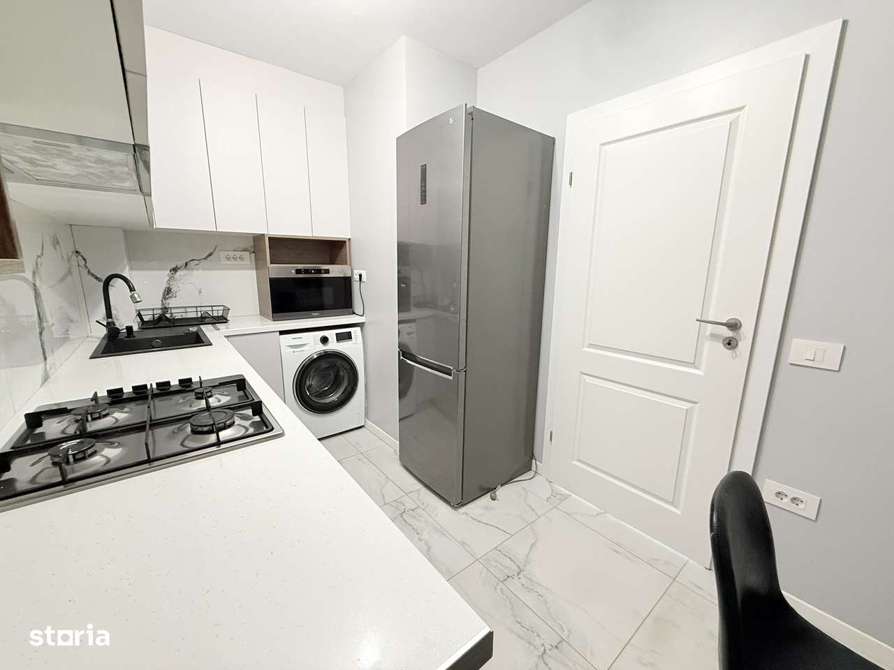 Apart 3 camere decomandat, mobilat+utilat, parcare inclusa-5