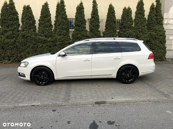 Volkswagen Passat Variant 2.0 TDI 4Motion DPF DSG Highline - 31