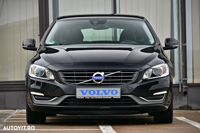 Volvo V60 D4 Geartronic Summum - 30