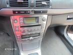 Toyota Avensis 2.0 D-4D Edition - 21