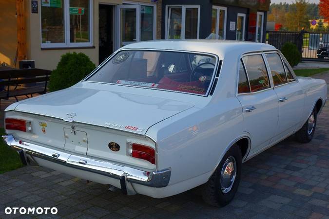 Opel Rekord - 8