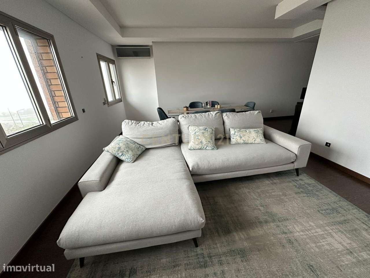 Apartamento T2 Mobilado - Jardim da Amoreira - Grande imagem: 3/26