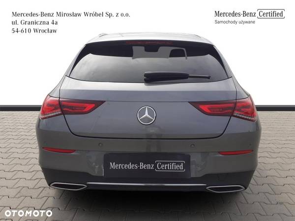 Mercedes-Benz CLA 180 Progressive 7G-DCT - 4