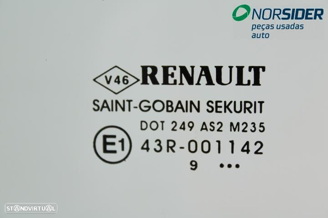 Vidro porta frente esquerda Renault Megane III Fase I|08-12 - 4