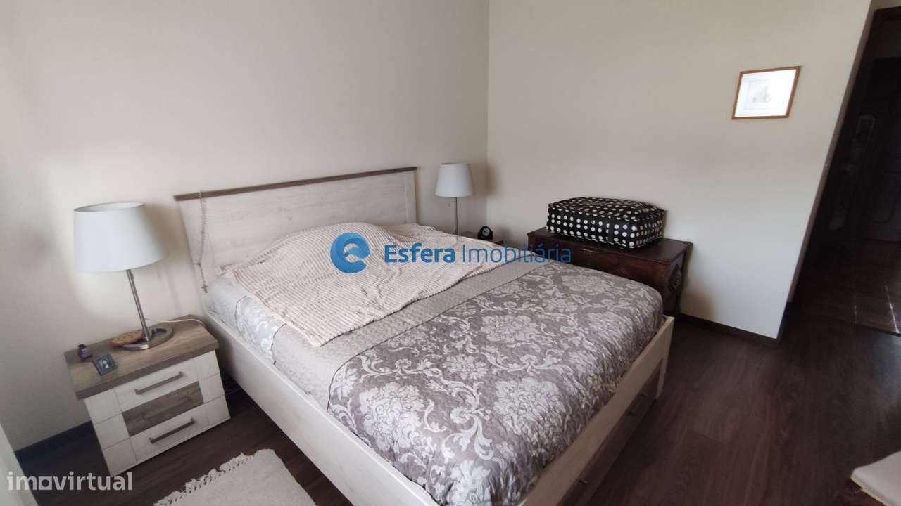 Moradia a 1 Km praia Miramar-15