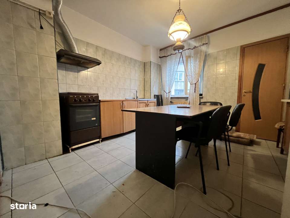 Apartament ultracentral 3 camere Maior Sontu Pitesti-3