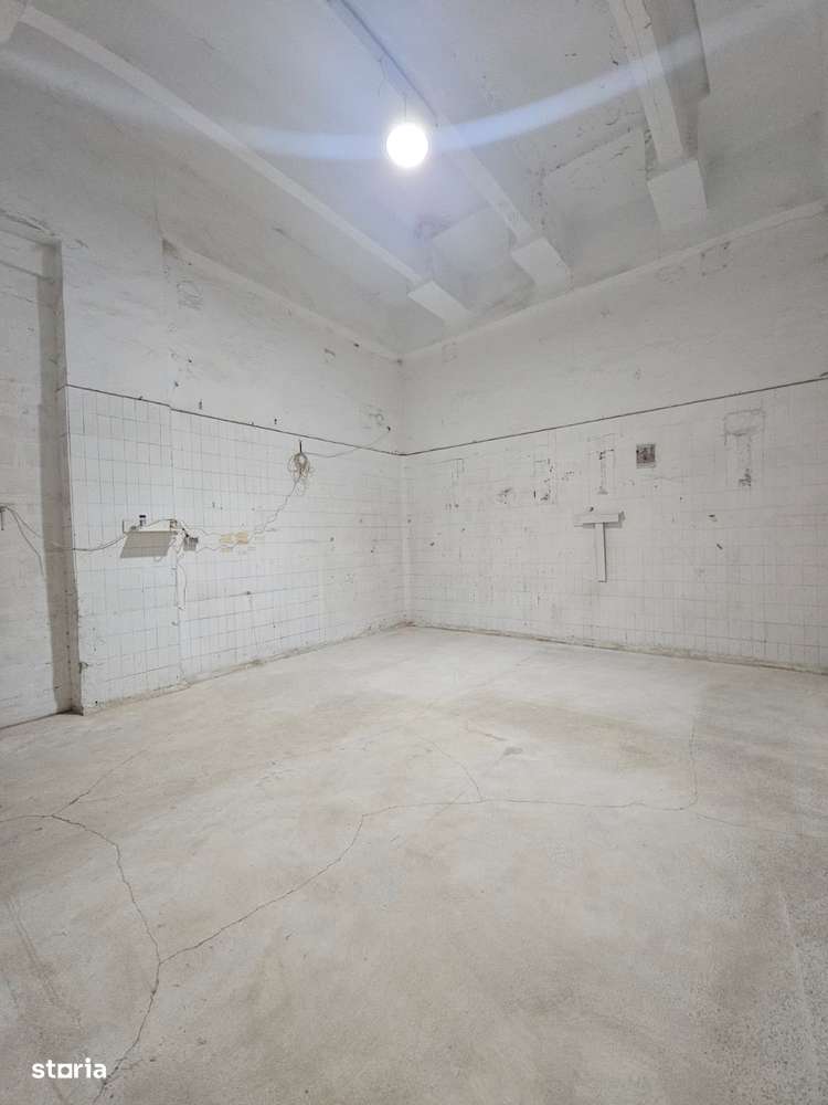 Spatii depozitare 100–2600 mp | Centura Glina | La 5 min de A2 si A0 - Imagine principală: 1/15