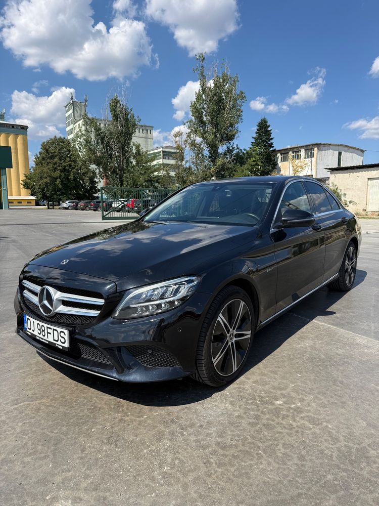 Mercedes-Benz C 300 d e Aut. 2021