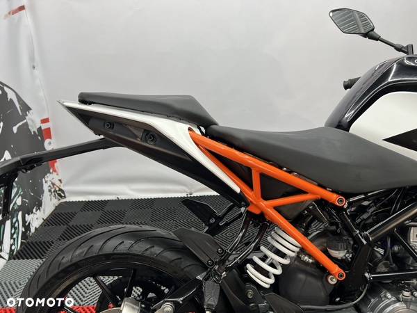 KTM Duke - 23