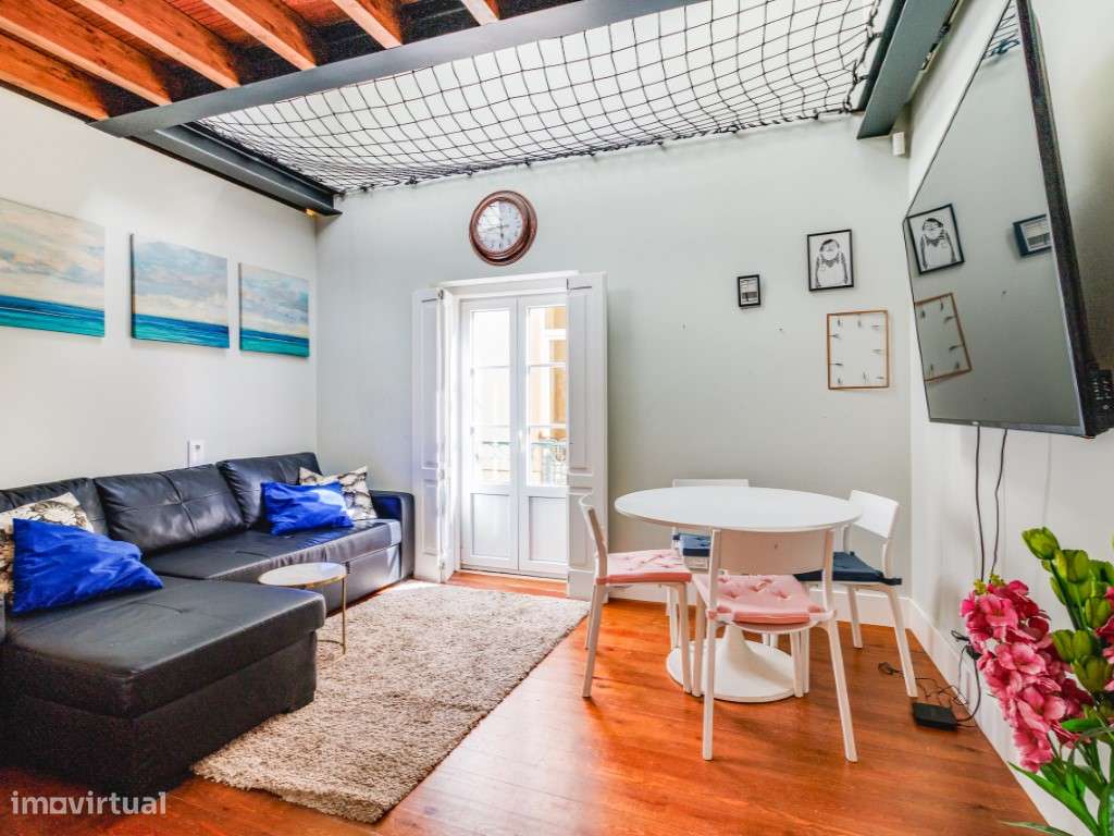Exclusivo: Magnífico Loft T1+1 quase novo em Alfama! - Grande imagem: 2/11