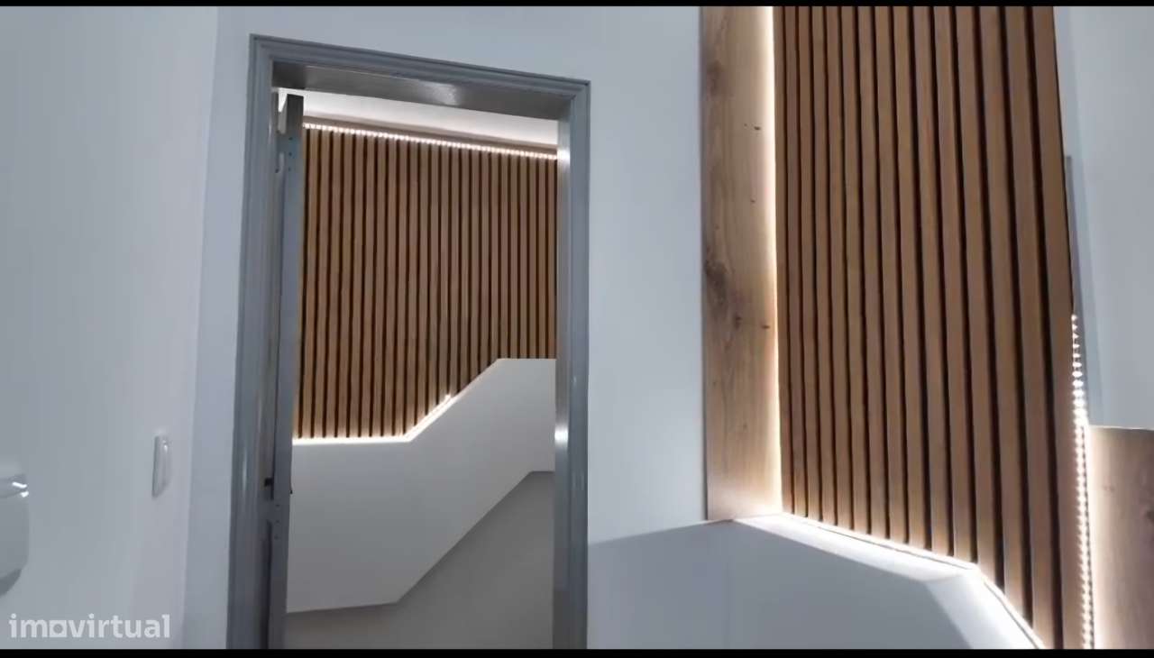 Loja Comercial à Venda em Setúbal-5