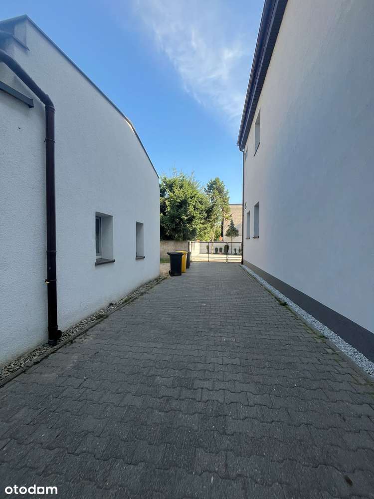 Na sprzedaż budynek mieszkalny - jednorodzinny z ogrodem-5