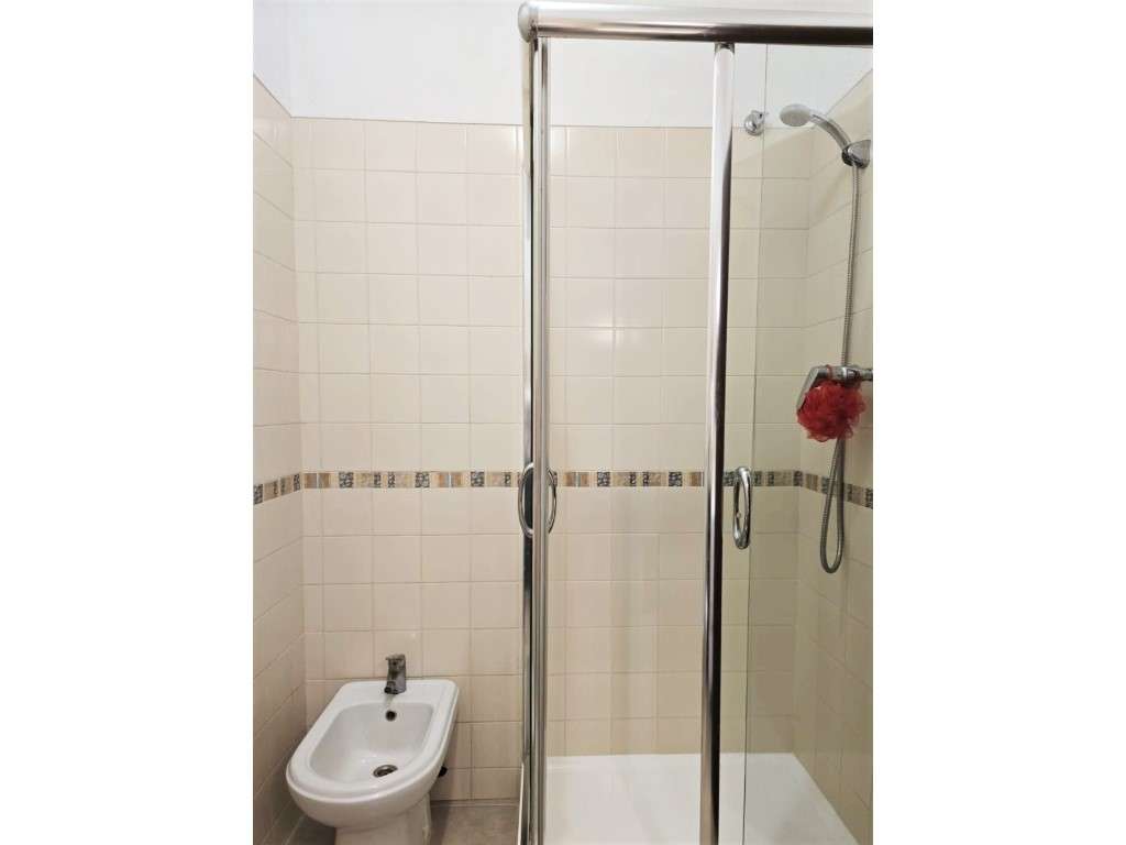 Apartamento T2 + Sótão-11