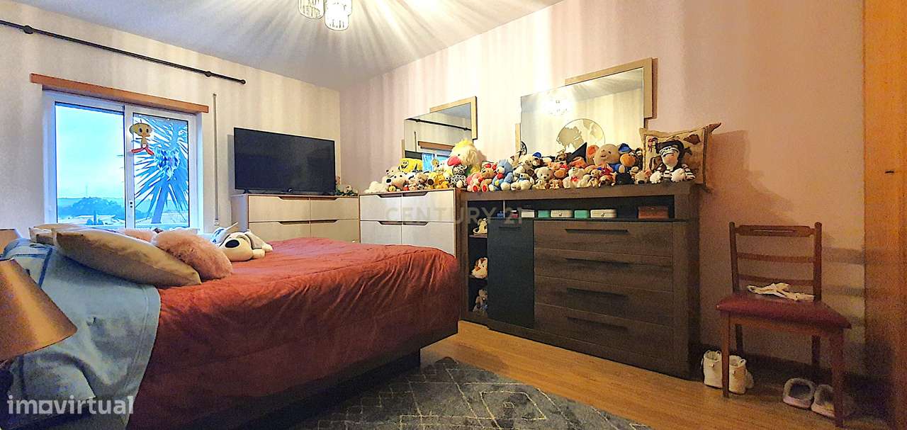 Apartamento T3 I Terraço I Jardim I Garagem I Figueira de Lorvão - Grande imagem: 2/2