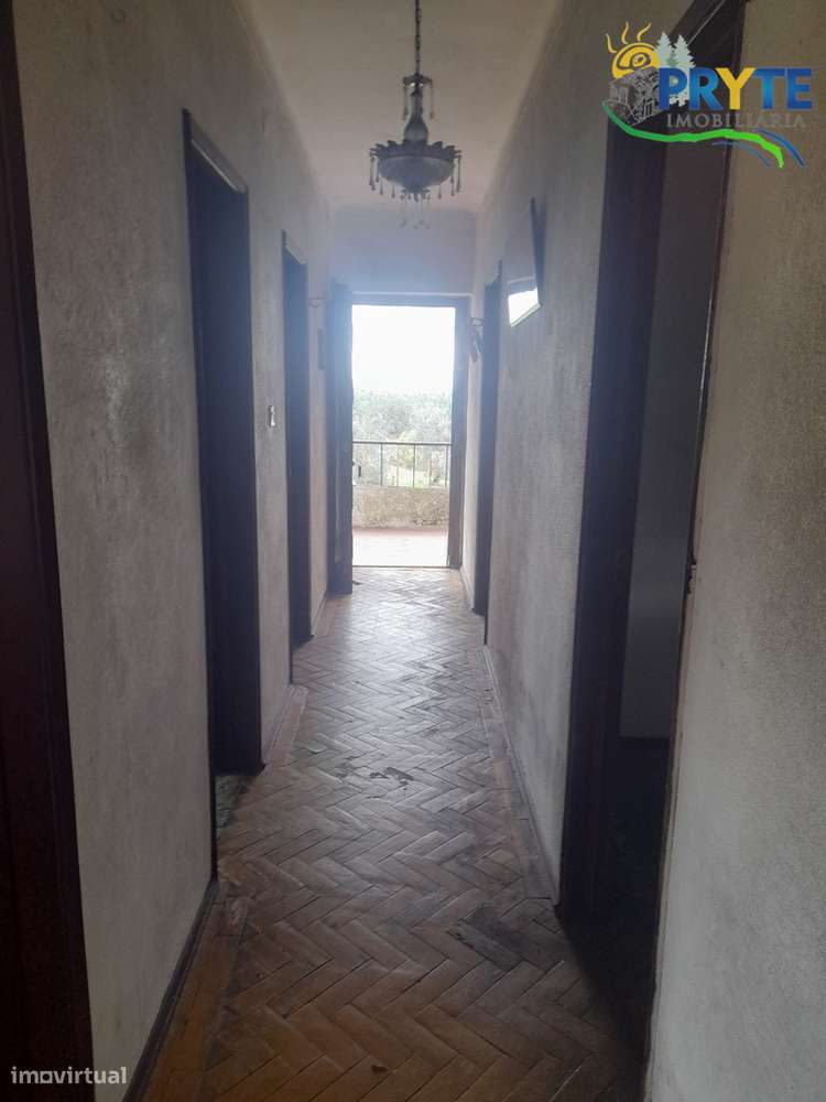 Moradia de tipologia T2 situada a 5 minutos da Vila da Sertã-22