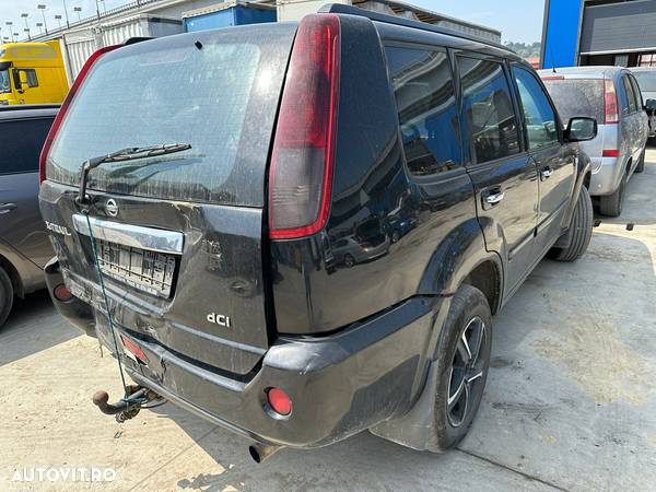 Dezmembram / Dezmembrari / Piese / Accesorii Nissan x-trail 2006 negru 2.2 dci YD22ETI volan stanga - 3