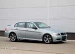 BMW Seria 3 325i - 5