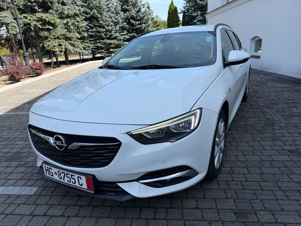 Opel Insignia B (2017-) 1.6 ECOTEC Business Edition 2018