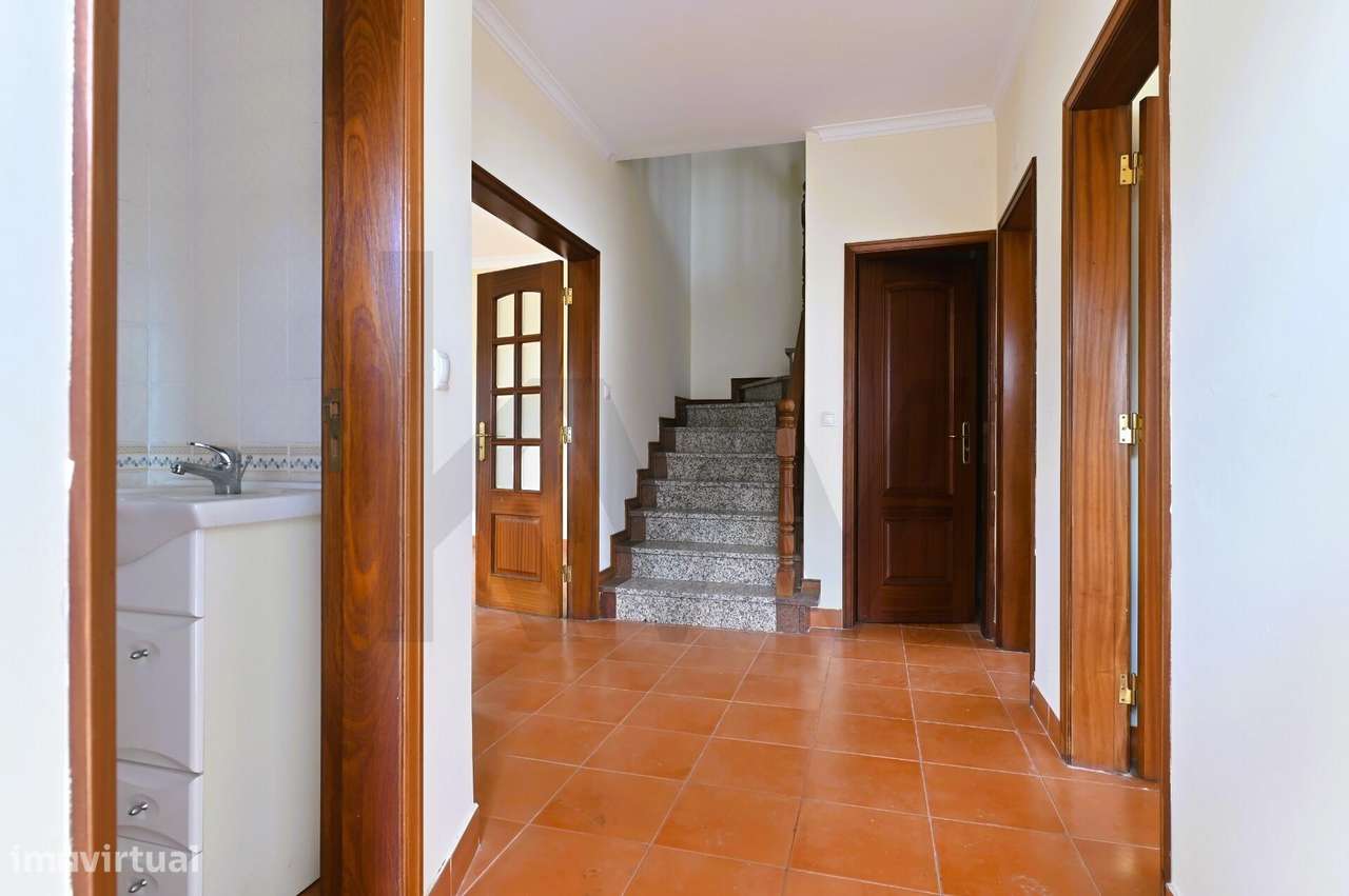 CASCAIS COLÉGIO AMOR DE DEUS – MORADIA T4 + T1 INDEPENDENTES-5