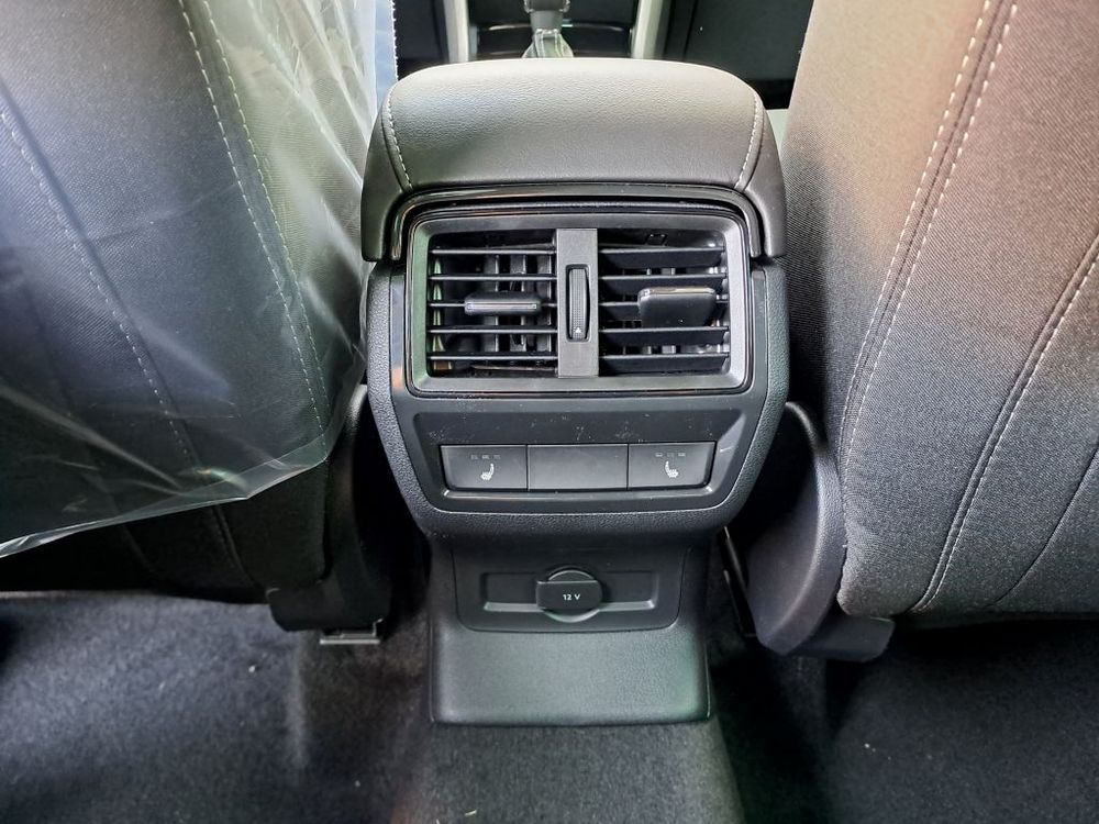 SKODA KAROQ 1.5 TSI 150KM DSG SPORTLINE, fabryczny hak, od ręki