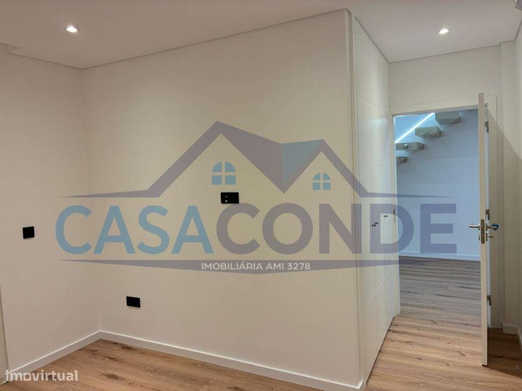 Moradia T4 com Pérgola - Grande imagem: 4/21