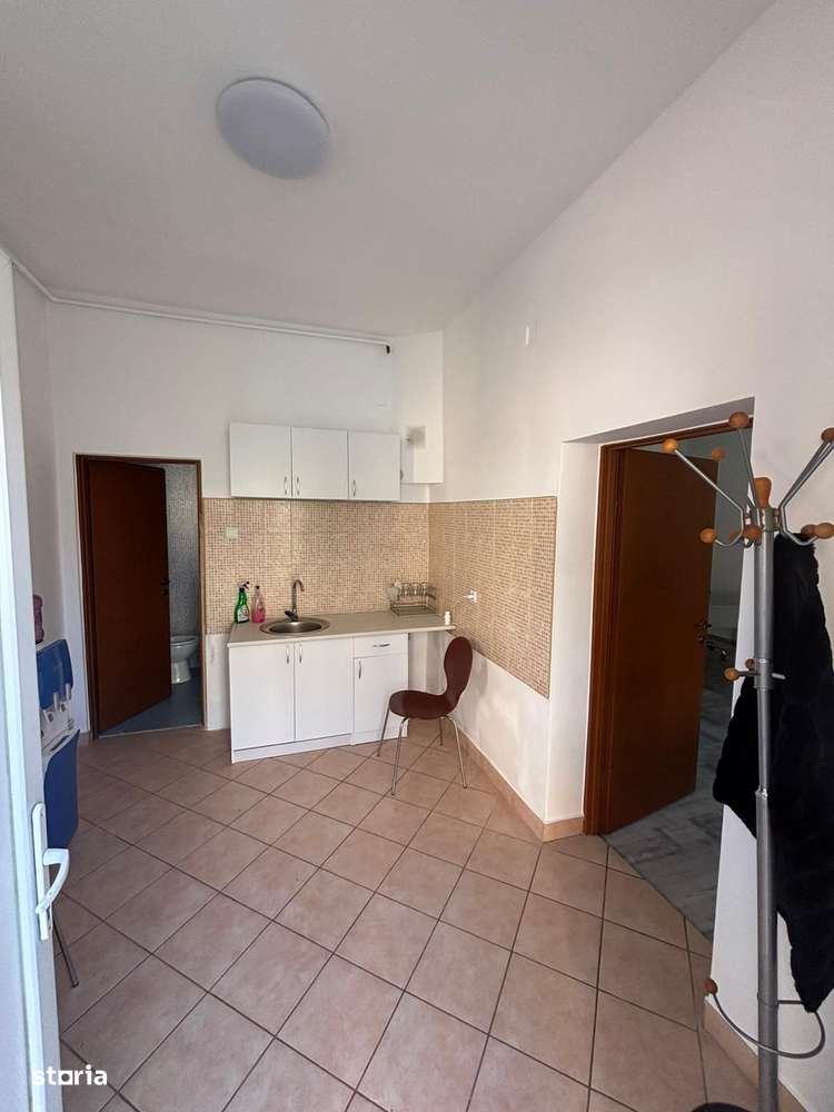 Spatiu pt. birou, spre inchiriere, zona ultracentrala - Imagine principală: 3/5