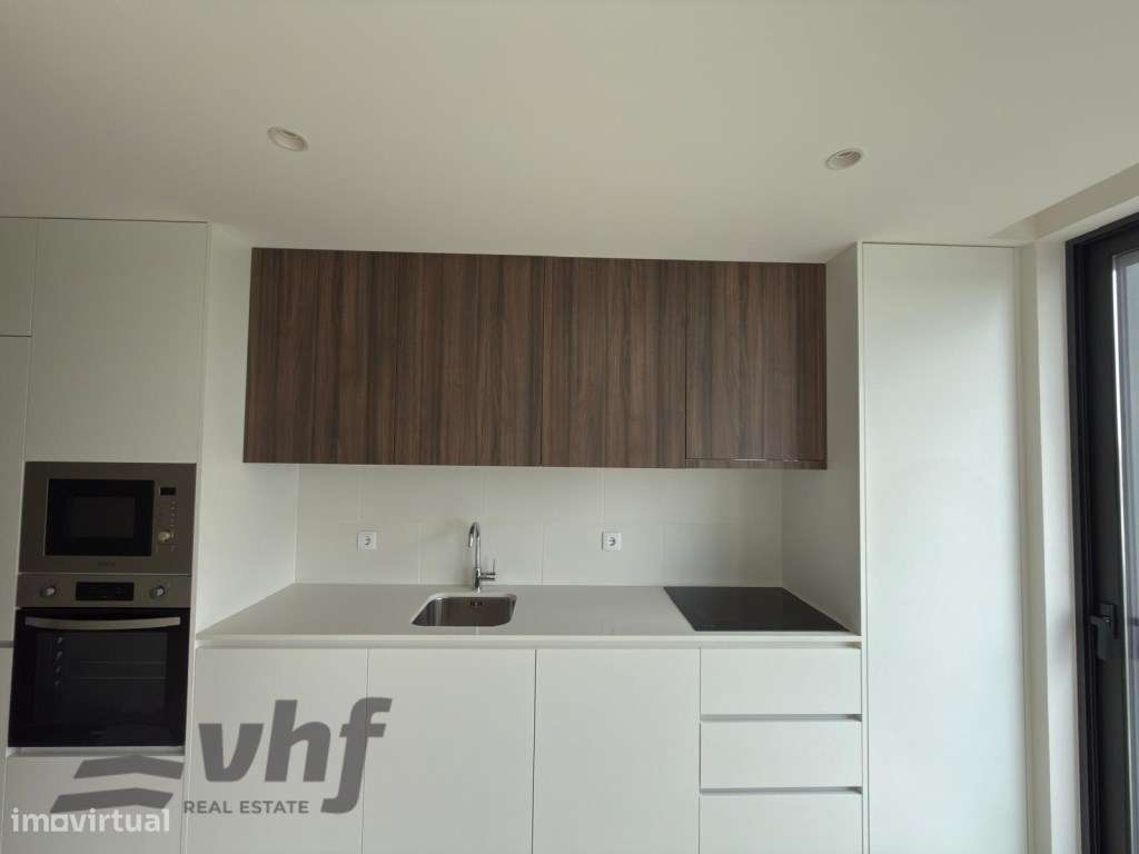 Estúdio Novo com Acabamentos Premium e Lugar de Garagem - Grande imagem: 5/9