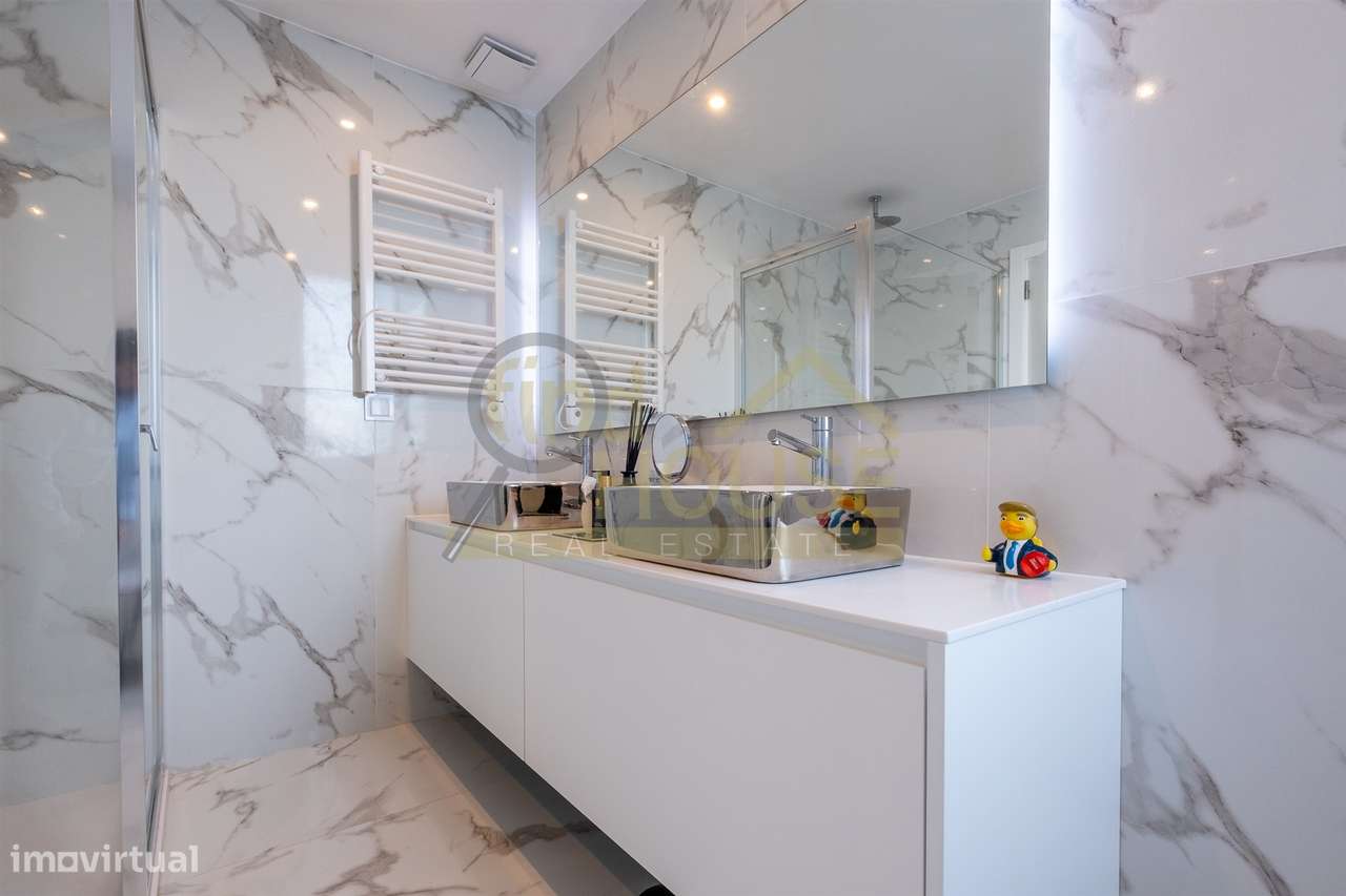 Moradia Isolada V3 com piscina junto à Herdade da Aroeira-33