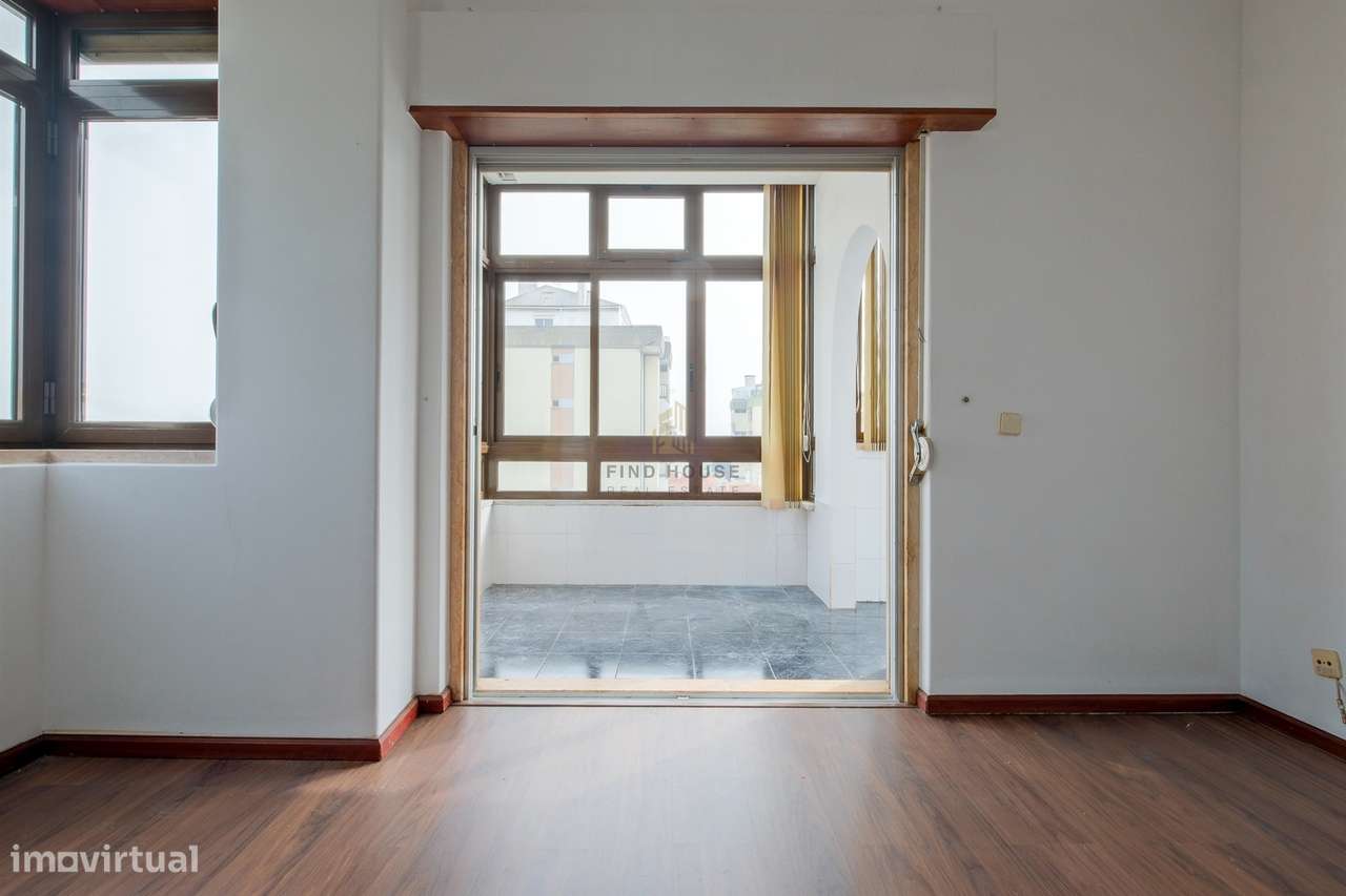 Apartamento T2 com vista mar na figueirinha, Oeiras-4