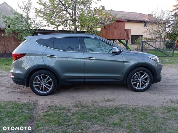 Hyundai Santa Fe 2.2 CRDi 4WD Automatik Premium - 11