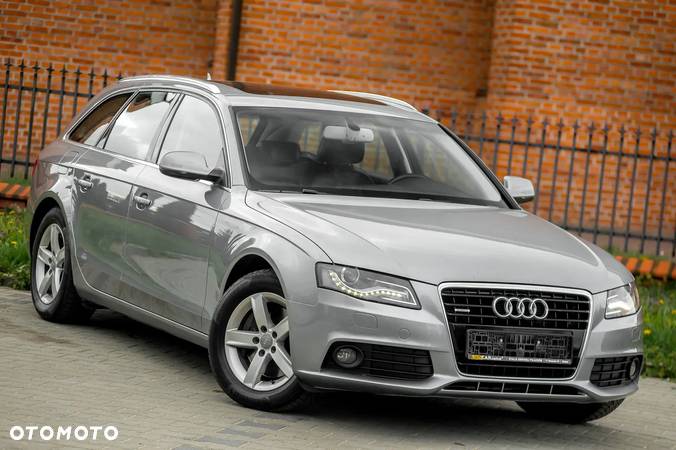 Audi A4 Avant 3.2 FSI quattro tiptronic S line Sportpaket (plus) - 1