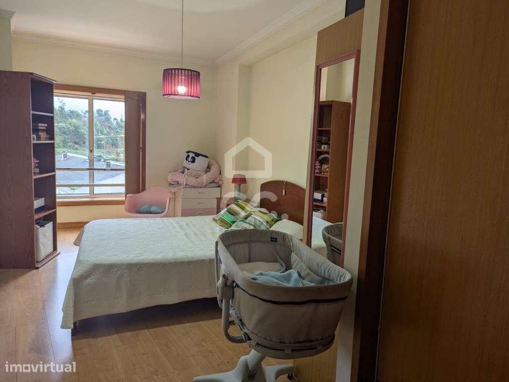 Apartamento T2 com 2 Lugares de garagem - Grande imagem: 5/27