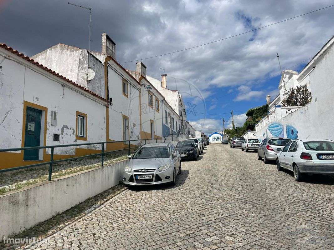 Moradia T1 para venda - Grande imagem: 2/20