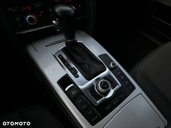 Audi A6 2.7 TDI Multitronic - 17