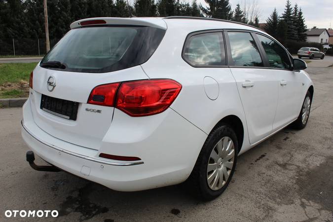 Opel Astra 1.7 CDTI DPF Sports Tourer - 4