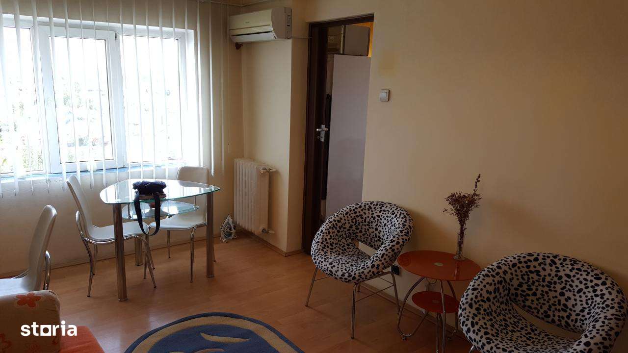 Garsoniera moderna,mobilata,utilata,cartier 1 Mai,zona Spital-Ciuperca - Imagine principală: 3/7