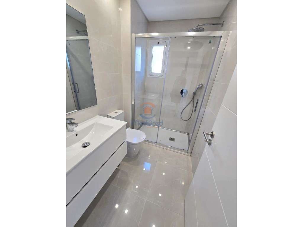 Apartamento T2 | Odivelas-16