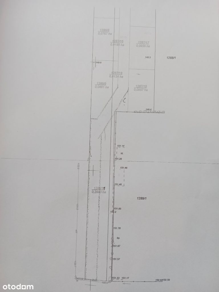 18 działek po 950m2