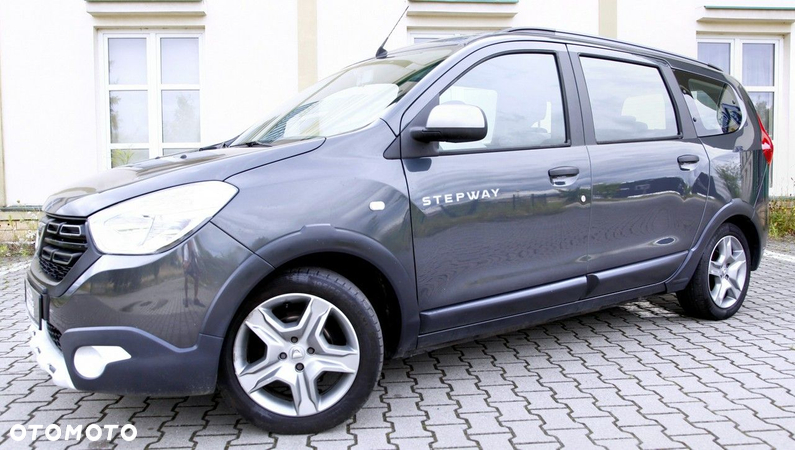 Dacia Lodgy - 25