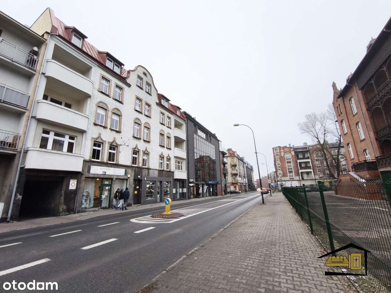 Kamienic do sprzedaży wraz z oficyną, Chorzów Batory-1